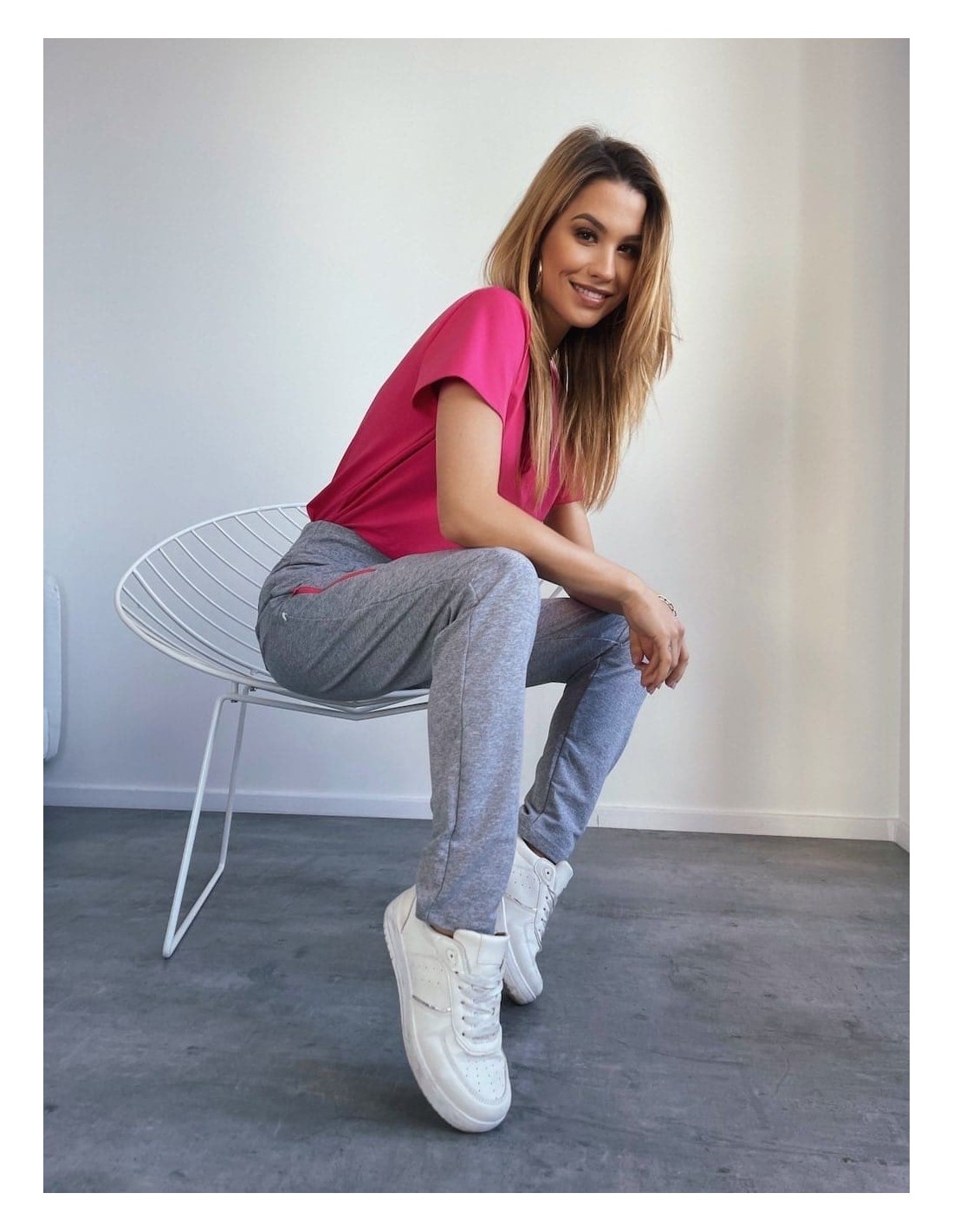 Light gray sweatpants with decorative zippers F191 - Online store - Boutique